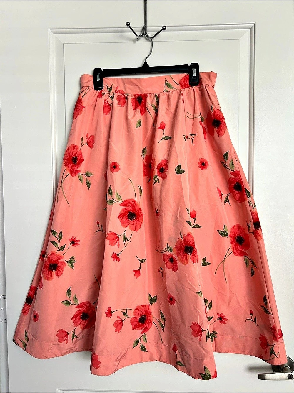 Old Navy The Occasion High-Waisted Floral Midi Skirt with Pockets